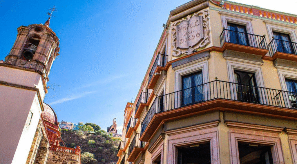 Luxury hotel room with Callejón del Beso view